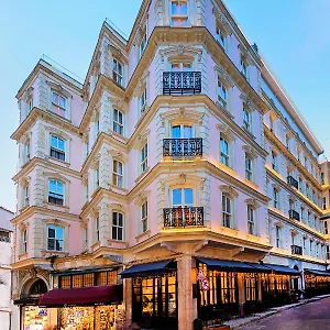 Hotel Meroddi Barnathan, Istanboel