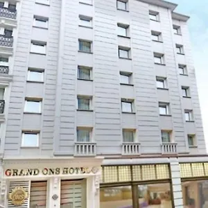 Hotel Grand Ons, Istanboel