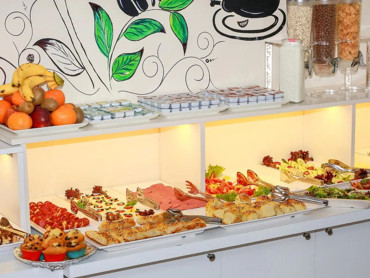 **  Vander Valk Istanbul Hotel تركيا